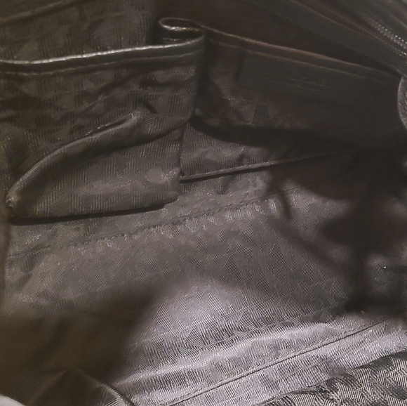 Michael by Michael Kors Black Pebbled Leather Expandable Tote Handbag - Picture 5 of 15